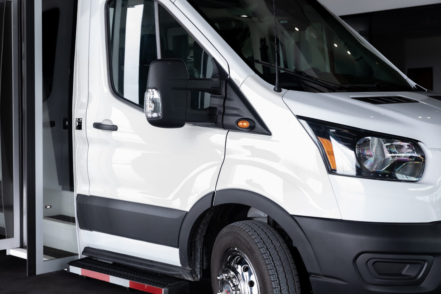 Custom Shuttle Buses | Master’s Motors
